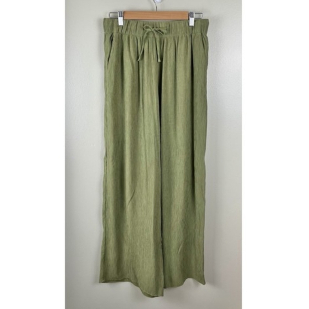 Abercrombie Olive Green Crinkle Pants Size Medium